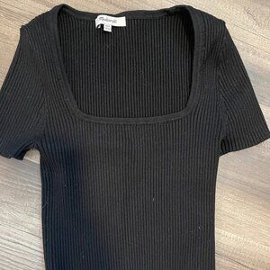 black ribbed Madewell t shirt